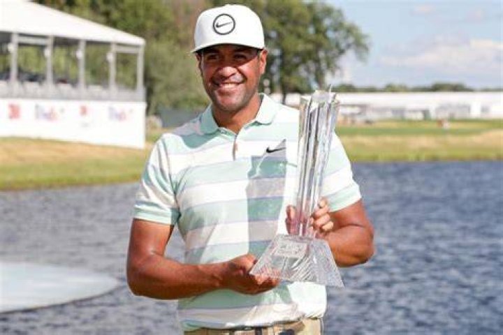 
Tony Finau’s Nationality and Ethnic Background Explored 