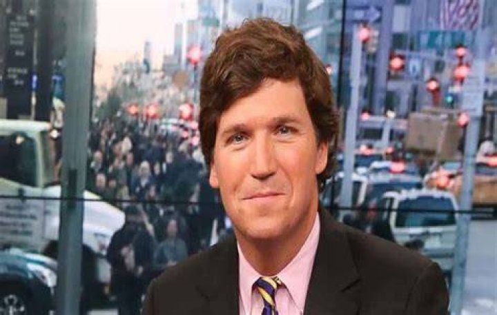 Tucker Carlson Bio, Age, Wiki, Tonight, Net Worth, Pronouncing Kamala, Salary, Fox News and CNN