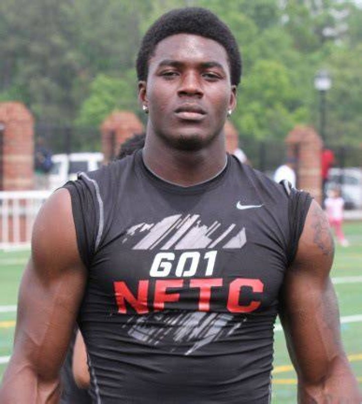 
USFL: What Happened To Bo Scarbrough? Family Details Of The Running Back, Career Earnings 