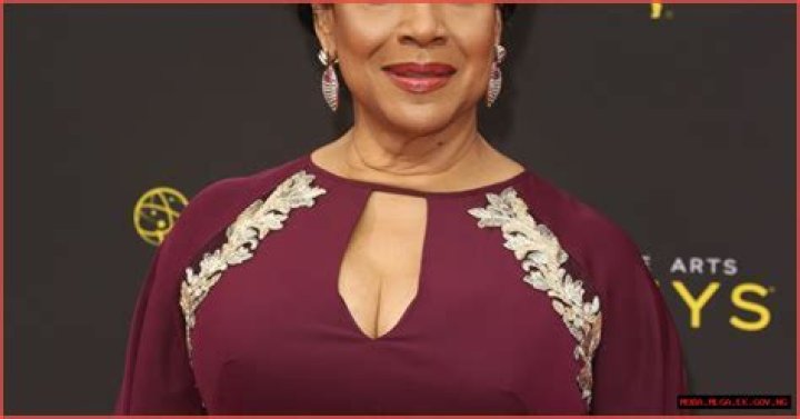 Valerie Hopkins Height, Weight, Net Worth, Age, Birthday, Wikipedia, Who, Nationality, Biography