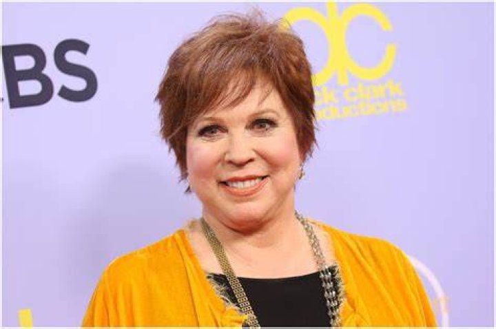 Vicki Lawrence Height, Weight, Net Worth, Age, Birthday, Wikipedia, Who, Nationality, Biography