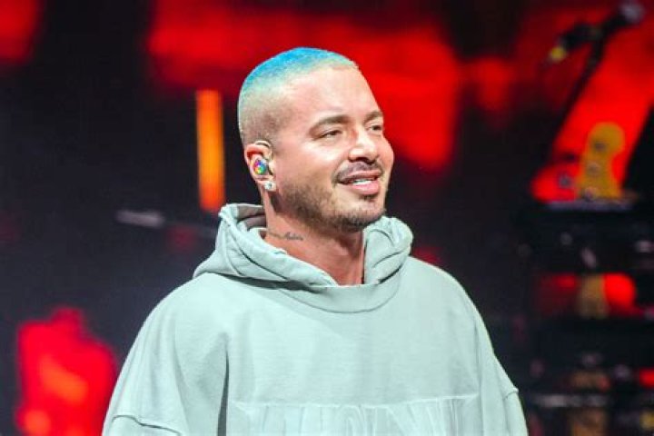 What’s J Balvin Say About His Sexuality? Is He Gay Or Straight?