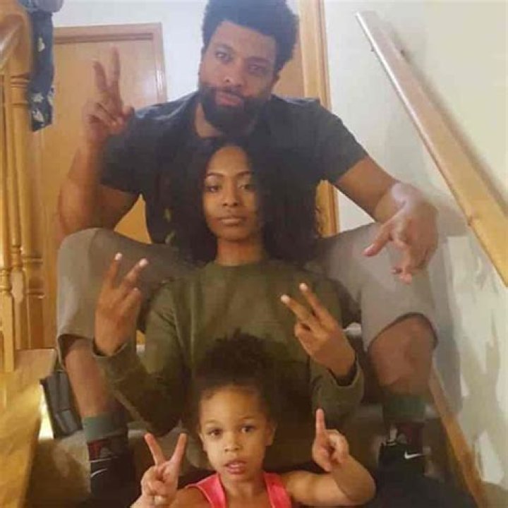 Who are Deray Davis Parents? Where is Deray Davis Parents From? What is Deray Davis Parents Nationality?
