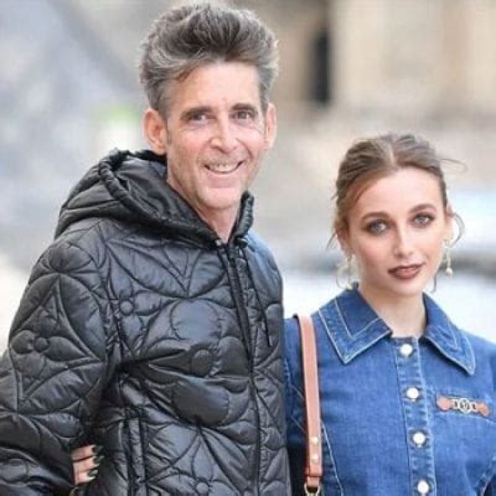 Who Are Michael Chamberlain And Sophia Chamberlain? Emma Chamberlain Parents, And Net Worth
