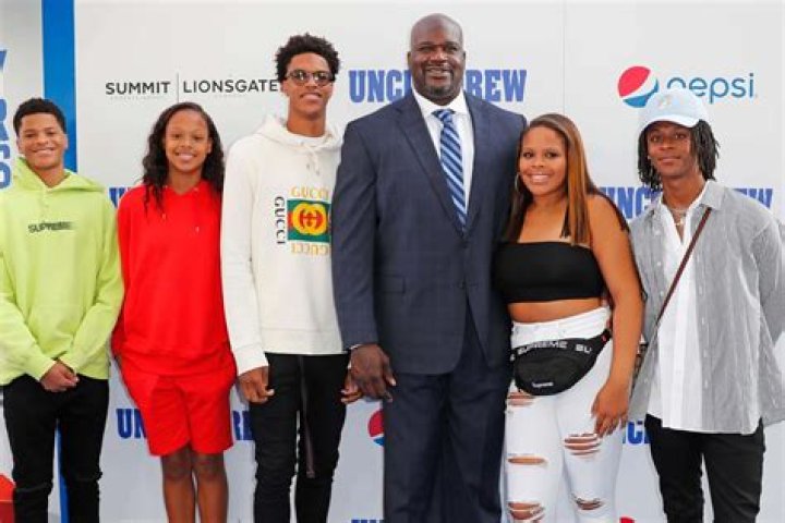 
Who are Shaquille O’Neal’s children, Shareef, Shaqir, Myles B, Me’arah, Amirah and Taahirah? 