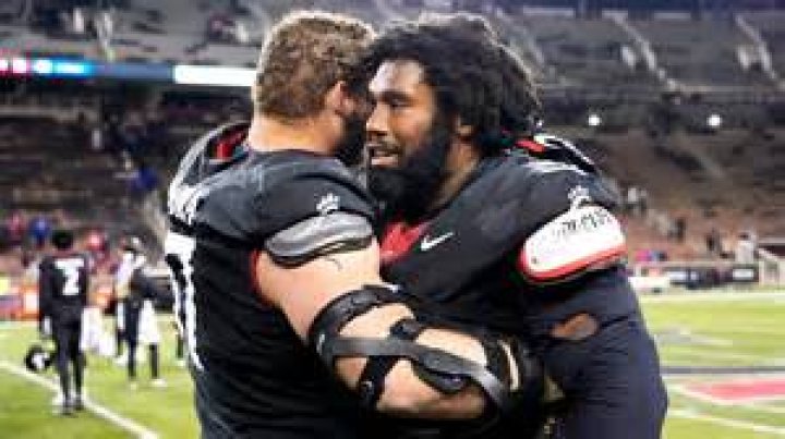 Who Is Jowon Briggs? Meet The Cincinnati Bearcats Defensive Lineman On Instagram