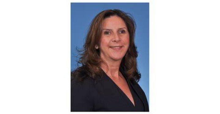 
Who Is Julie Scammahorn Wells Fargo? Auditor Passed Away, What Happened? 