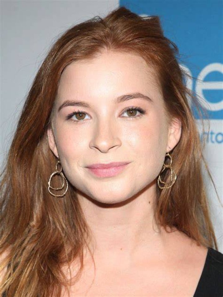 Who Is Stacey Farber Husband? Everything To Know About Actress Family And Instagram Photos Revealed