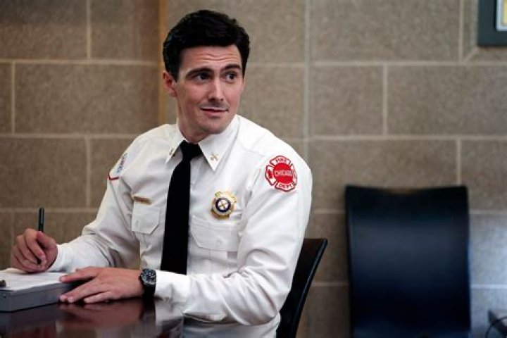 
Who Plays Jimmy Nicholas On Chicago Fire? How Old is Jimmy Nicholas on Chicago Fire? 