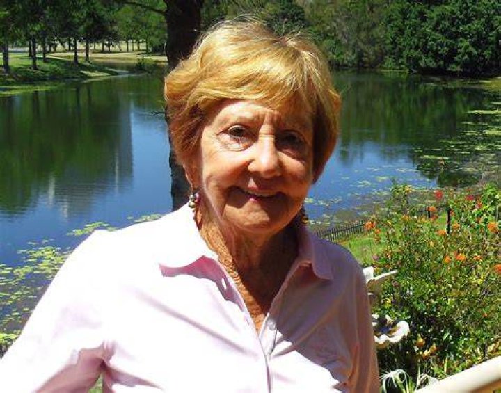 Who Was Lin Seeger? Husband & Children- Obituary & Death Cause