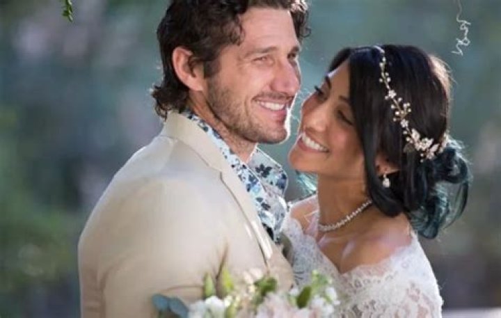Wil Willis is Married to Wife: Krystle Amina. Kids.
