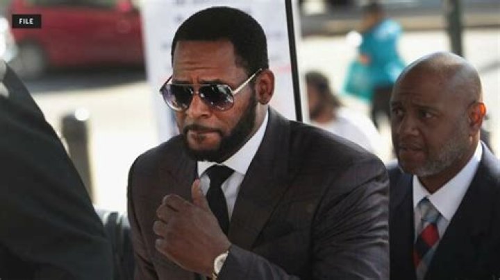 
Witness In R. Kelly Case Gives Testimony Of Frequent Underage Sex With Singer 