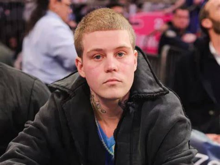 Yung Lean Bio, Wiki, Age, Height, Parents, Dating, Songs, Albums, Net Worth